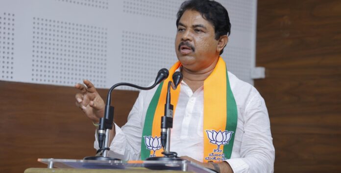 ಆರ್_ ಅಶೋಕ್ (1)