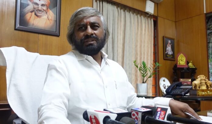 ಈಶ್ವರ ಖಂಡ್ರೆ