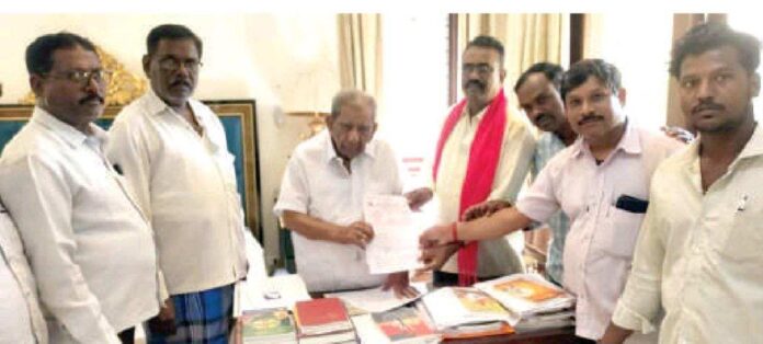 ಕಟ್ಟಡ ಕಾರ್ಮಿಕರ ಬೇಡಿಕೆ ಈಡೇರಿಕೆಗೆ ಆಗ್ರಹ