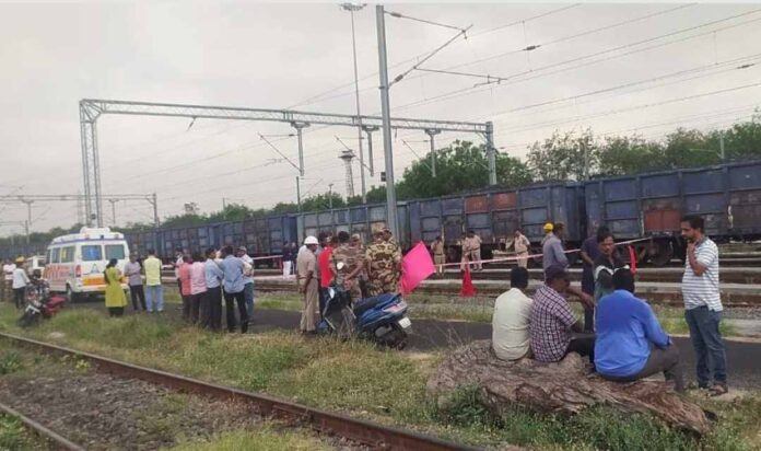 ರೈಲು ಅಪಘಾತದಲ್ಲಿ ಗುತ್ತಿಗೆ ಕಾರ್ಮಿಕ ಸಾವು