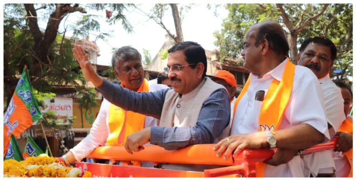 ಪ್ರಲ್ಲಾದ್ ಜೋಶಿ