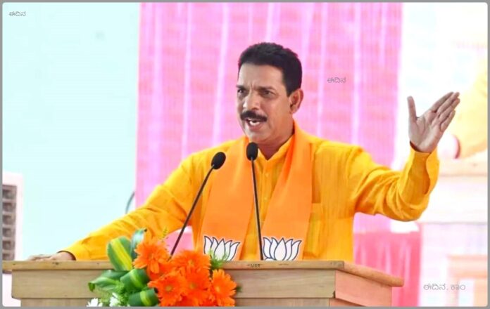 ನಳಿನ್_ ಕುಮಾರ್_ ಕಟೀಲ್