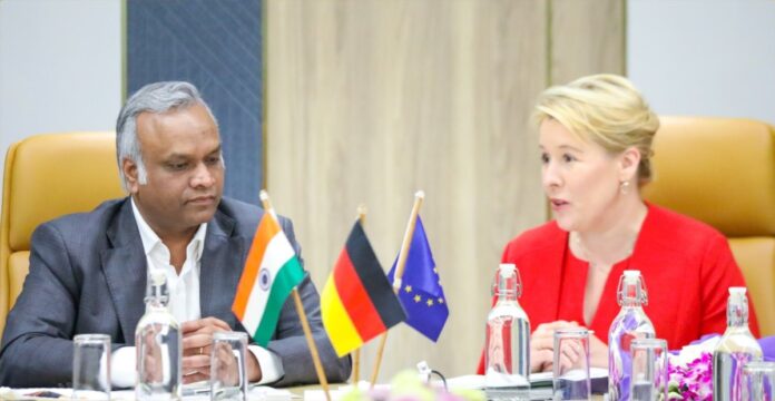 ಪ್ರಿಯಾಂಕ್_ ಖರ್ಗೆ (3)