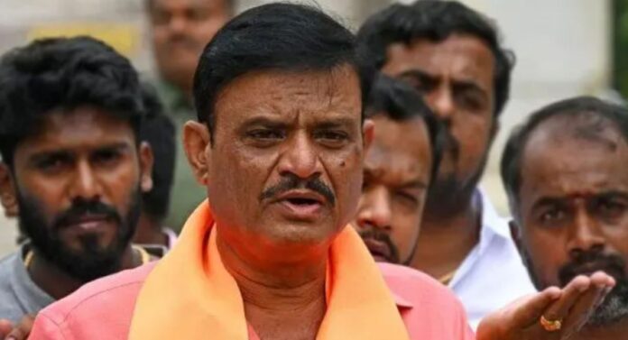 ಮುನಿರತ್ನ (1)