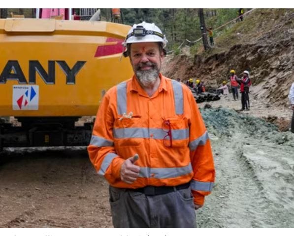 ಅರ್ನಾಲ್ಡ್ ಡಿಕ್ಸ್