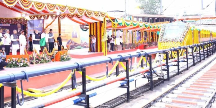 ಬೆಳಗಾವಿ -ಬೆಂಗಳೂರು ವಂದೇ ಭಾರತ್ ಎಕ್ಸ್&zwnj;ಪ್ರೆಸ್ ಚಾಲನೆ ನೀಡಿದ ಪ್ರಧಾನಿ ನರೇಂದ್ರ ಮೋದಿ&mdash; ಟಿಕೆಟ್ ದರ ದುಬಾರಿ