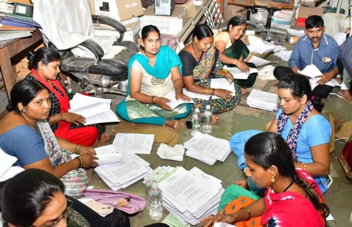 ಧಾರವಾಡ | ಸಾಮಾಜಿಕ, ಶೈಕ್ಷಣಿಕ ಸಮೀಕ್ಷೆಯಲ್ಲಿ ಪ್ರತಿ ಕುಟುಂಬವೂ ಭಾಗವಹಿಸಲು ಜಿಲ್ಲಾಧಿಕಾರಿ ಕರೆ