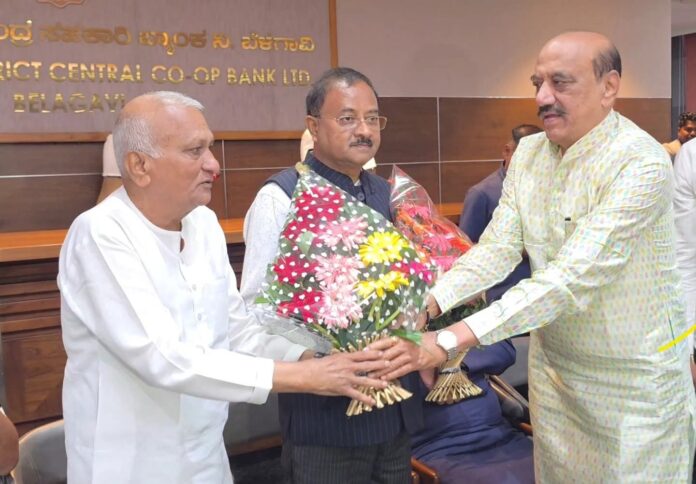 ಬೆಳಗಾವಿ : ಡಿಸಿಸಿ ಬ್ಯಾಂಕ್ ಚುನಾವಣೆ ಅಧ್ಯಕ್ಷ ಉಪಾಧ್ಯಕ್ಷರ ಆಯ್ಕೆ , ಸಹಕಾರಿ ಕ್ಷೆತ್ರ ಗೆದ್ದಿದೆ : ರಮೇಶ ಕತ್ತಿ