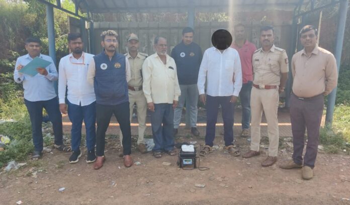 ಧಾರವಾಡ | ಚರಸ್ ಮಾದಕ ಪದಾರ್ಥ ಅಕ್ರಮವಾಗಿ ಮಾರಾಟ; ಓರ್ವನ ಬಂಧನ