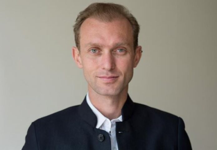 ಫ್ರೆಂಚ್&zwnj; ಪತ್ರಕರ್ತ