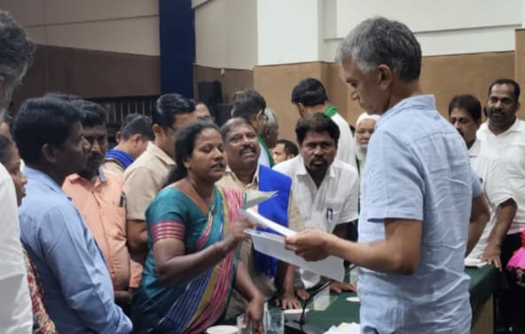 ಉಡುಪಿ | ಕೊರಗ ಸಂಘಗಳ ಒಕ್ಕೂಟದಿಂದ ಕಂದಾಯ ಸಚಿವರಿಗೆ ಮನವಿ