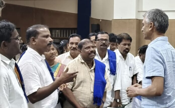 ಉಡುಪಿ | ಕಂದಾಯ ಸಚಿವರಿಗೆ ದಸಂಸ ಅಂಬೇಡ್ಕರ್ ವಾದ ಮನವಿ