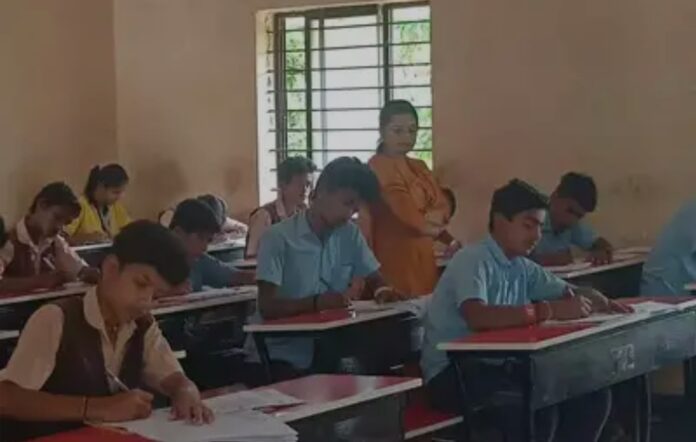 SSLC RESULT | 18ನೇ ಸ್ಥಾನಕ್ಕೇರಿದ ಧಾರವಾಡ ಜಿಲ್ಲೆ; ಫಲಿತಾಂಶದಲ್ಲಿ ಕುಸಿತ