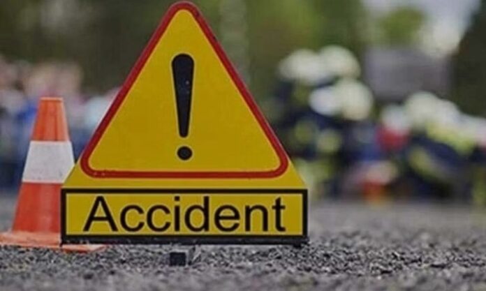 ಧಾರವಾಡ | ಕಾರುಗಳೆರಡು ಮುಖಾಮುಖಿ ಡಿಕ್ಕಿ ವ್ಯಕ್ತಿಯೋರ್ವ ಸ್ಥಳದಲ್ಲೇ ಸಾವು