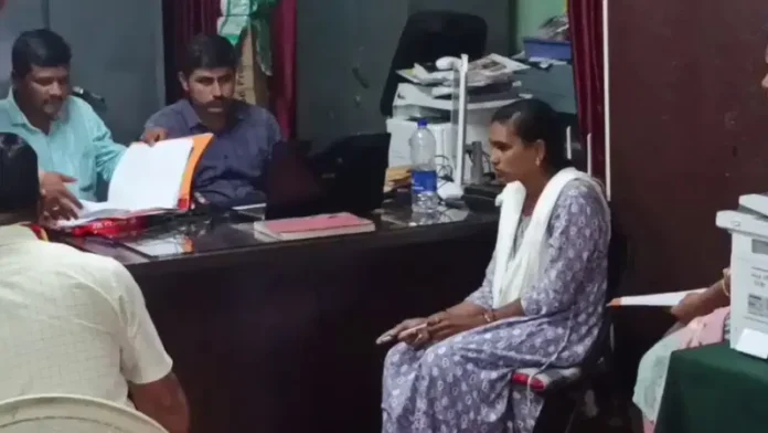 ಬೆಳಗಾವಿ | ಮಹಿಳಾ ಮತ್ತು ಮಕ್ಕಳ ಅಭಿವೃದ್ಧಿ ಇಲಾಖೆ ಅಧಿಕಾರಿ ಹಾಗೂ ಸಿಬ್ಬಂಧಿ ಲೋಕಾಯುಕ್ತ ಬಲೆಗೆ