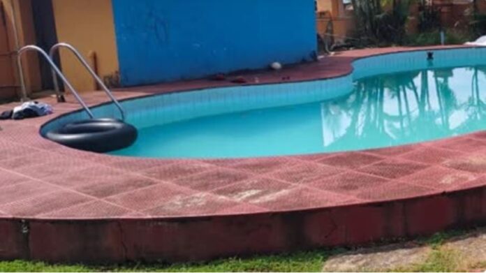 ಮಂಗಳೂರು ರೆಸಾರ್ಟ್ - ಈಜುಕೊಳ