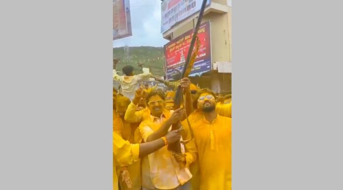 ಬೆಳಗಾವಿ : ರಮೇಶ ಜಾರಕಿಹೊಳಿ ಪುತ್ರನಿಂದ ಗಾಳಿಯಲ್ಲಿ ಗುಂಡು ಪ್ರಕರಣ ದಾಖಲು