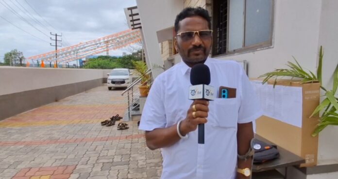 11 ಚುನಾವಣೆಗಳ ಅನುಭವದೊಂದಿಗೆ ಮತ್ತೆ ಸ್ಪರ್ಧೆಗೆ ನಿಂತ ವಿಕಲ ಚೇತನ ಅಭ್ಯರ್ಥಿ