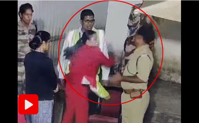 ಸ್ಪೈಸ್&zwnj;ಜೆಟ್ ಮಹಿಳಾ ಸಿಬ್ಬಂದಿ