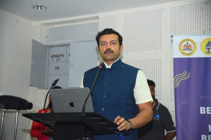 ಕೆ ವಿ ತ್ರಿಲೋಕ್ ಚಂದ್ರ