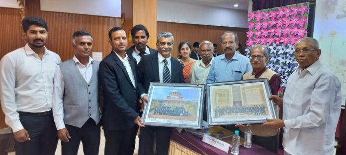 ಪ್ರೊ ಎಂ ಕೆ ರಮೇಶ್