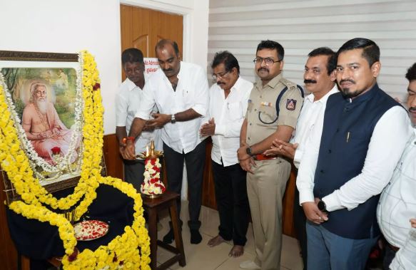 ಉಡುಪಿ | ಸಂವಿಧಾನದ ಚೌಕಟ್ಟಿನಲ್ಲಿ ಬದುಕಿ ಸಮಾಜಕ್ಕೆ ತಮ್ಮಿಂದಾಗ ಕೊಡುಗೆ ನೀಡಬೇಡಿ : ಎಸ್&zwnj; ಪಿ ಹರಿರಾಂ ಶಂಕರ್