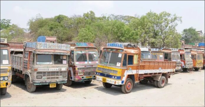 ಲಾರಿ ಮುಷ್ಕರ