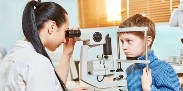 ophthalmologists