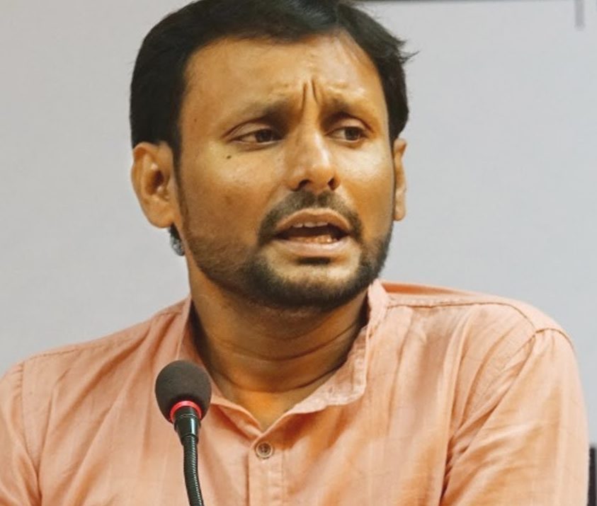 ಇಸ್ಮತ್ ಪಜೀರ್