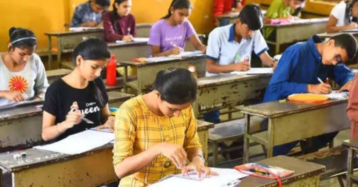 ಪಿಯುಸಿ ಪರೀಕ್ಷೆ