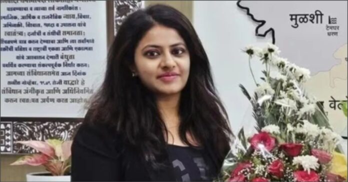 ಪೂಜಾ ಖೇಡ್ಕರ್&zwnj;